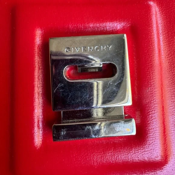 Givenchy Bow Cut Flap Bag Leather Medium Red Shoulder project bag purse - Picture 10 of 16